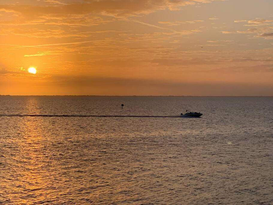 The Great Escape - Panoramic Sunset Views Βίλα Τάμπα Εξωτερικό φωτογραφία